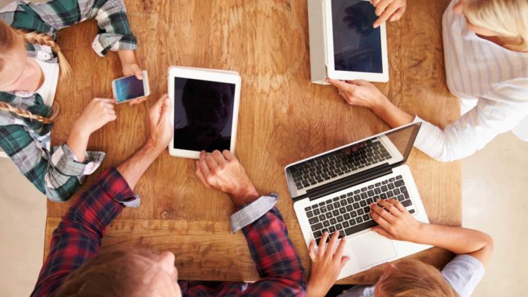 ¿QUÉ ES DROPBOX? FUNCIÓN Y CARACTERÍSTICAS